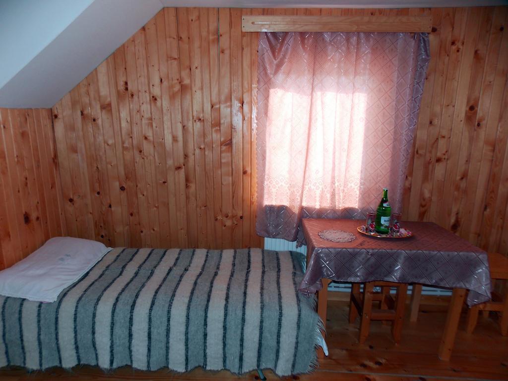 Pensiunea Paradiso Poiana Teiului Room photo